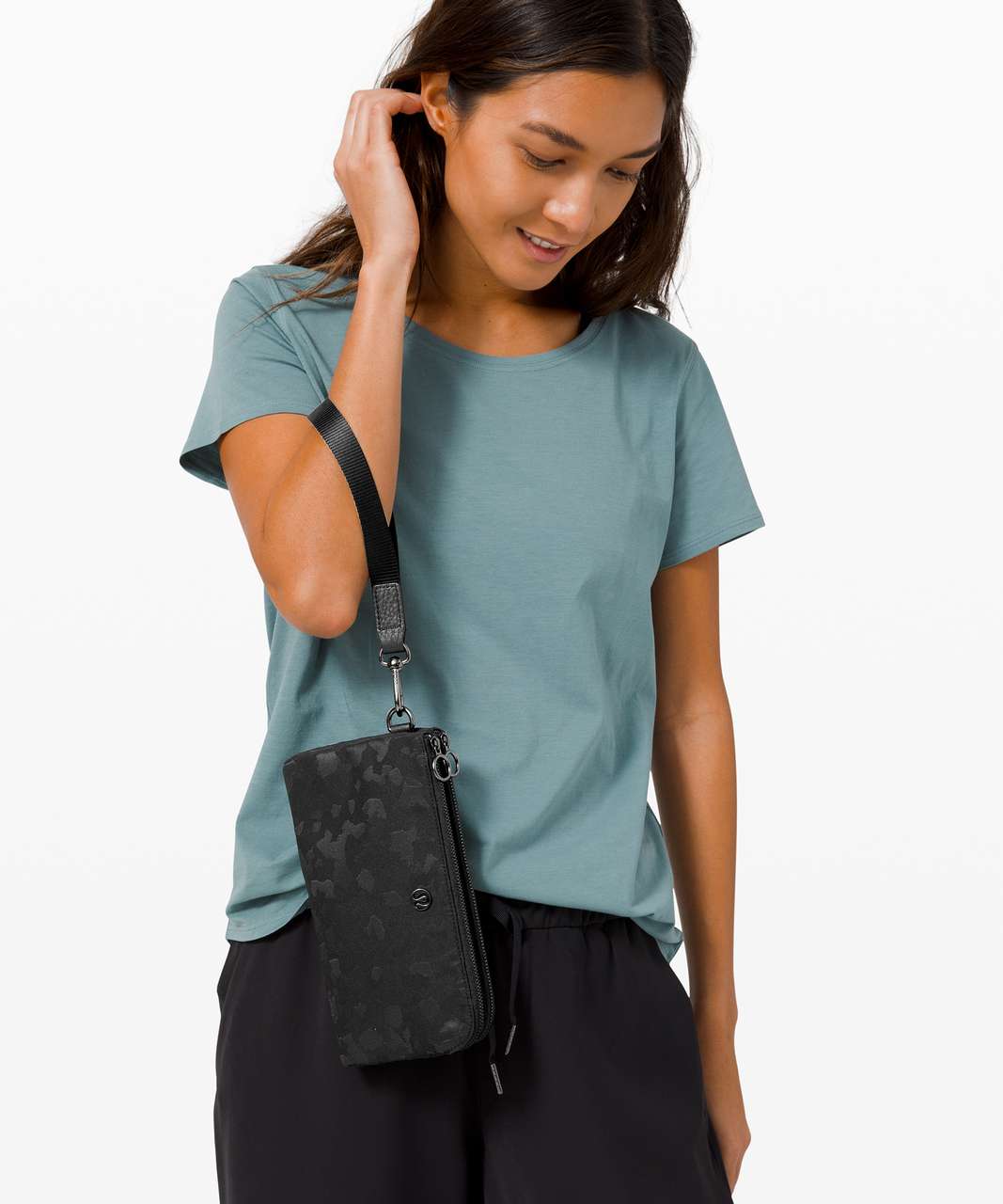 Lululemon Athletica Now and Always Pouch (BlackGold): Handbags