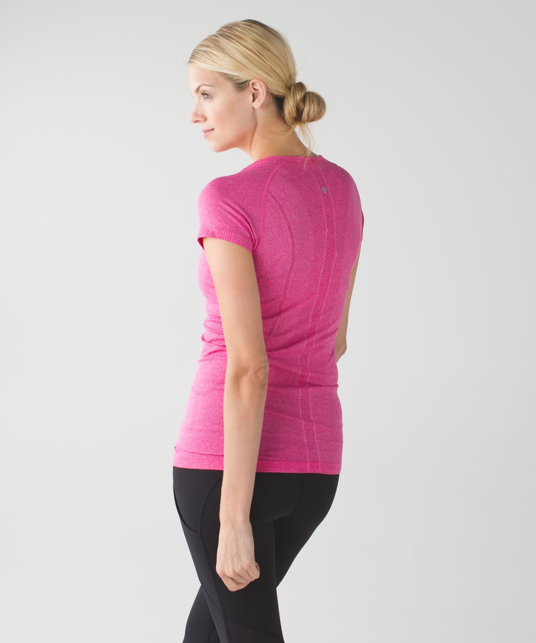 Lululemon Swiftly Tech Short Sleeve Crew - Heathered Jewelled Magenta