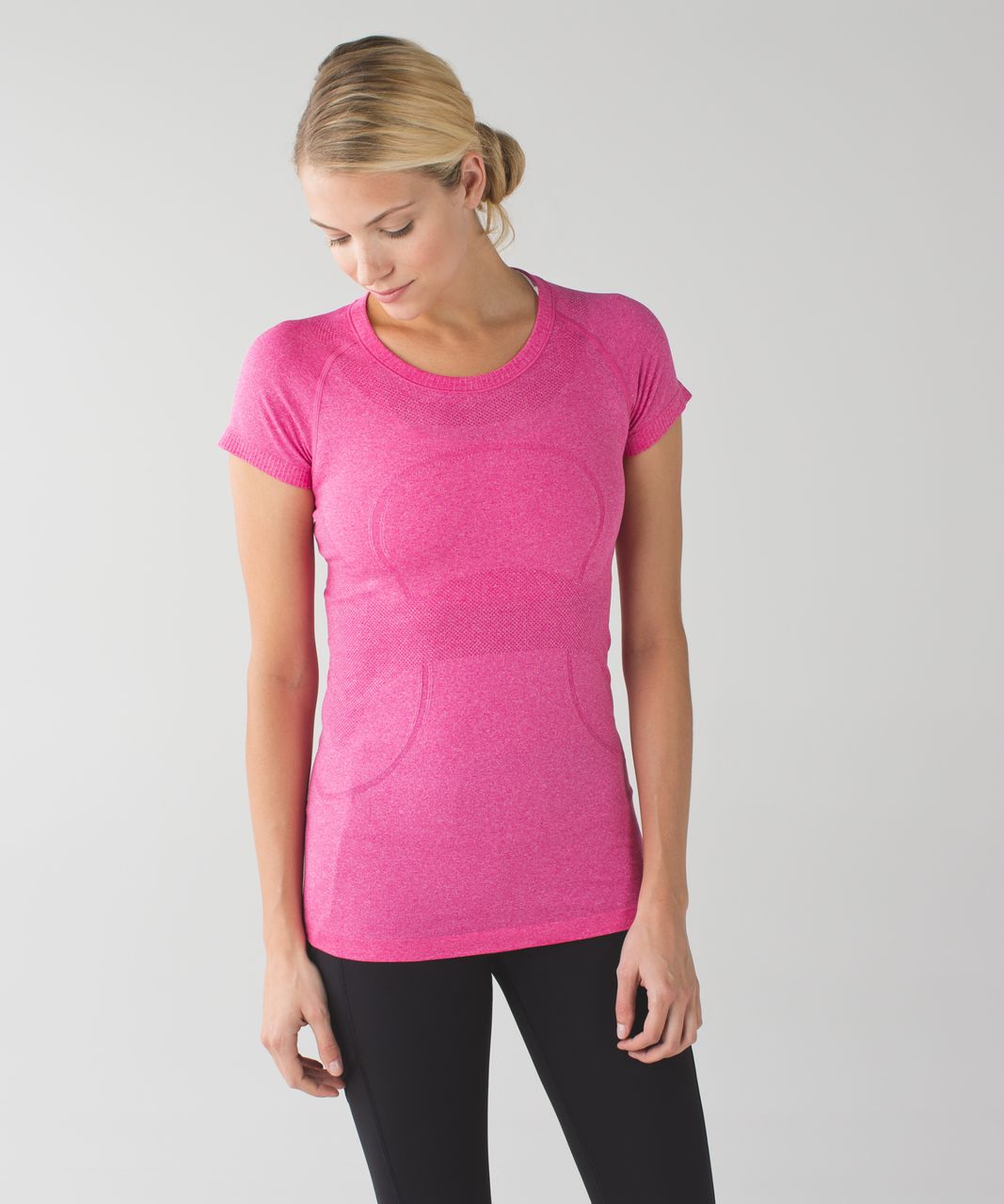 Lululemon Swiftly Tech Short Sleeve Crew - Heathered Jewelled Magenta