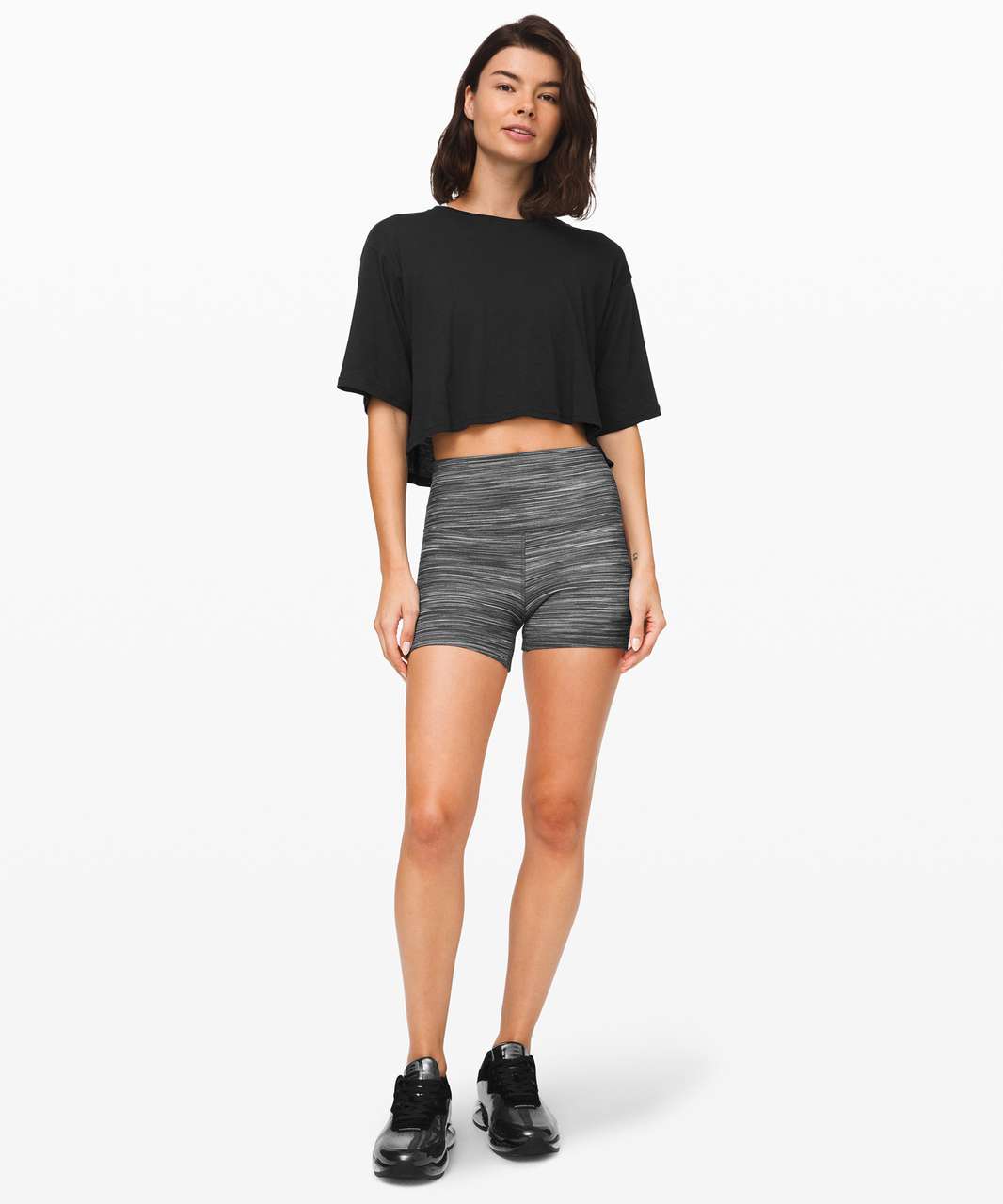 https://storage.googleapis.com/lulu-fanatics/product/53220/1280/lululemon-align-short-4-mini-space-dye-herringbone-heathered-black-white-black-041201-302586.jpg