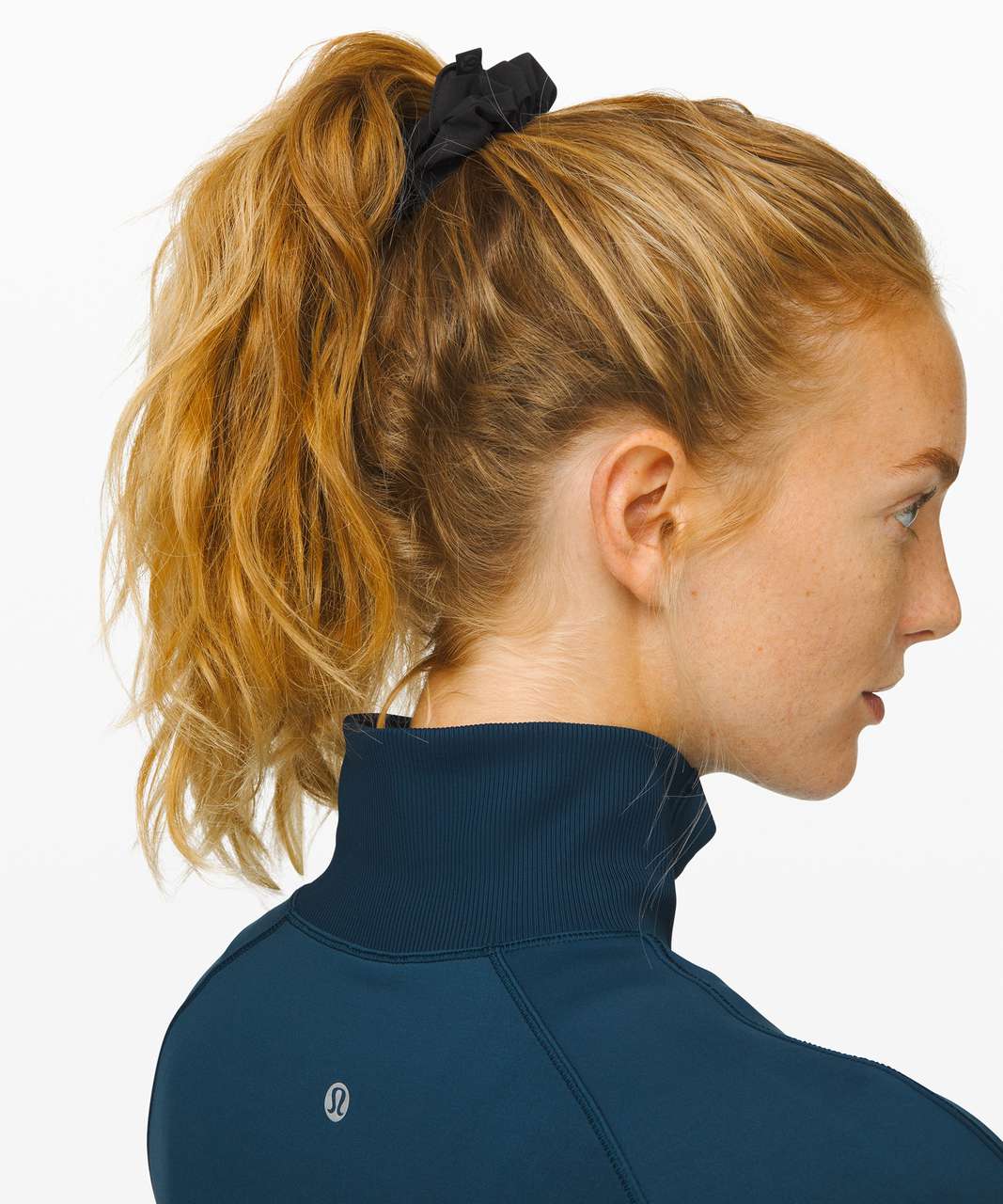 Lululemon Uplifting Scrunchie - Black (Third Release)