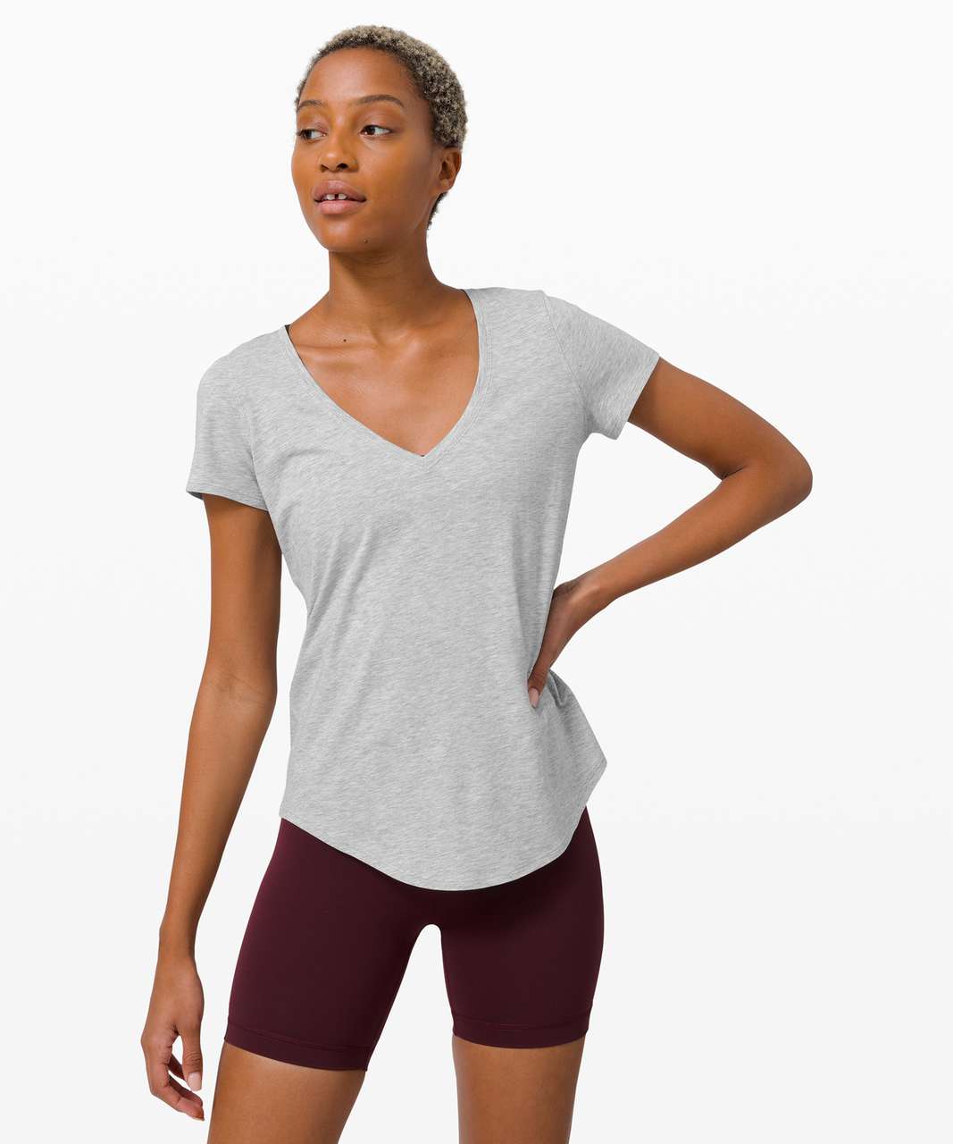 All yours tee in heathered core medium grey vs heathered core light grey..  probably no one needs it 😀but i was looking for before. : r/lululemon