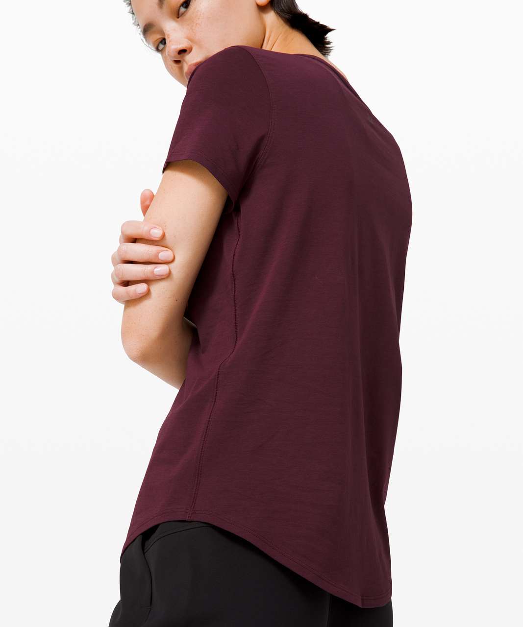 Lululemon Love Tee V - Cassis