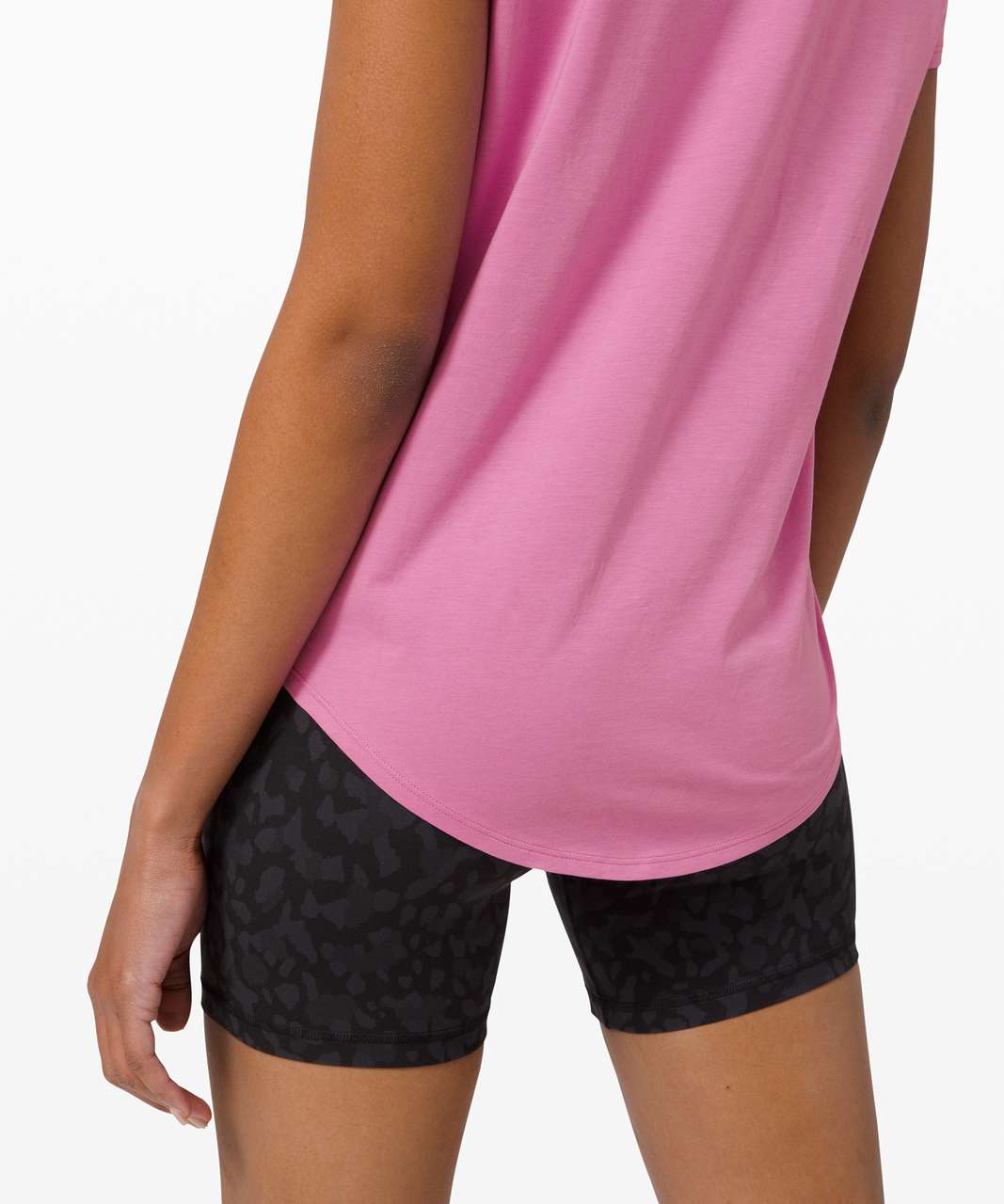 Lululemon Love Tee V - Magenta Glow