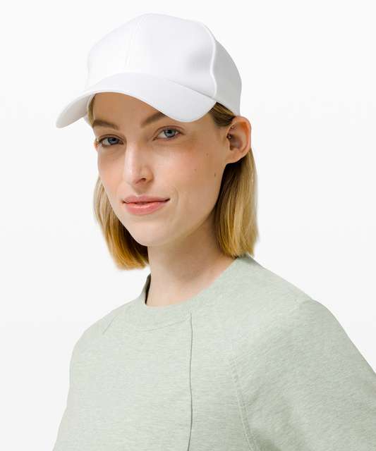 Lululemon Baller Hat Soft Shine - Sable/gold