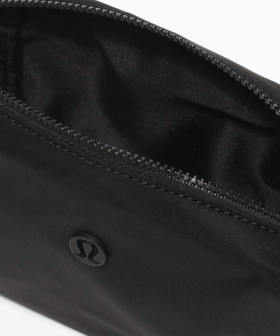 Lululemon All Your Small Things Pouch *Mini 2L - Black (First Release)