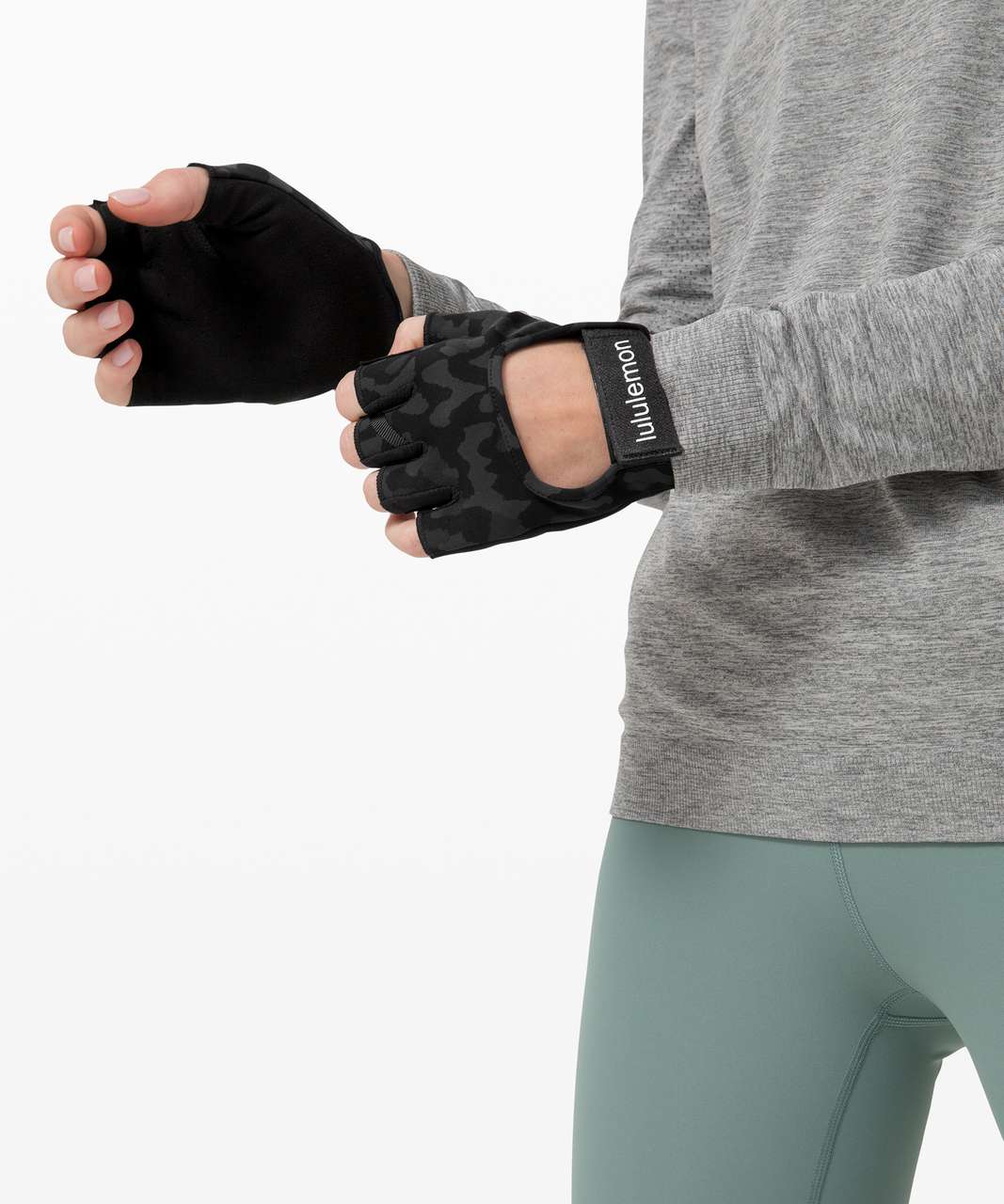 Lululemon Equipment Sale Online 2024 - Formation Camo Deep Coal Multi /  Black Uplift Training Gloves Accessories