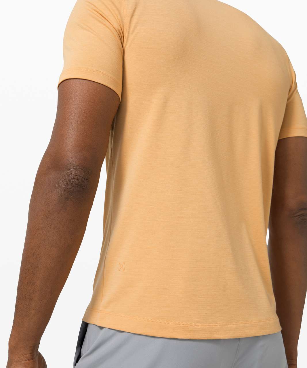 Lululemon Evolution Polo - Beeswax