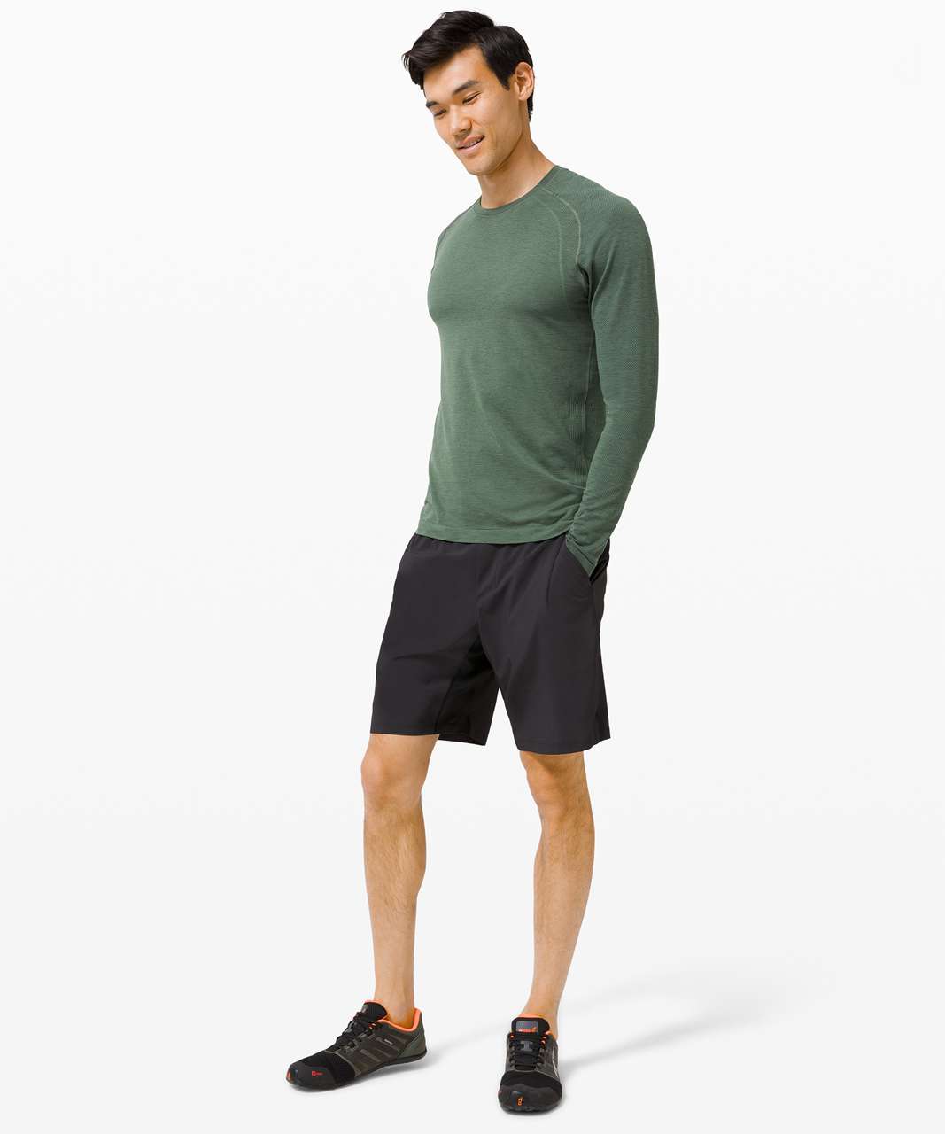 Lululemon Metal Vent Tech Long Sleeve 2.0 - Graphite Grey / Algae Green ...