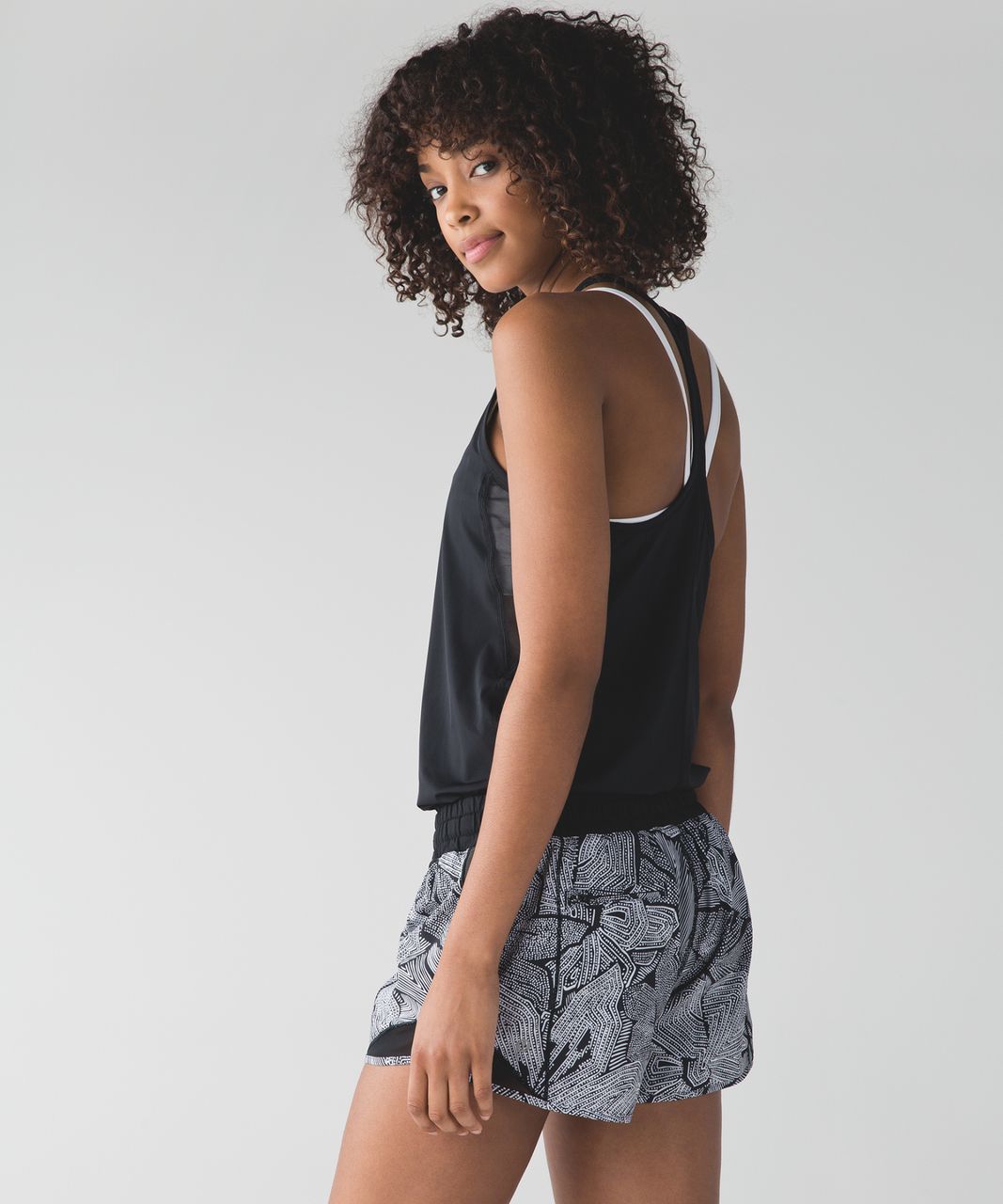 Lululemon Hotty Hot Short (Long) - Dottie Tribe White Black / Black - lulu  fanatics