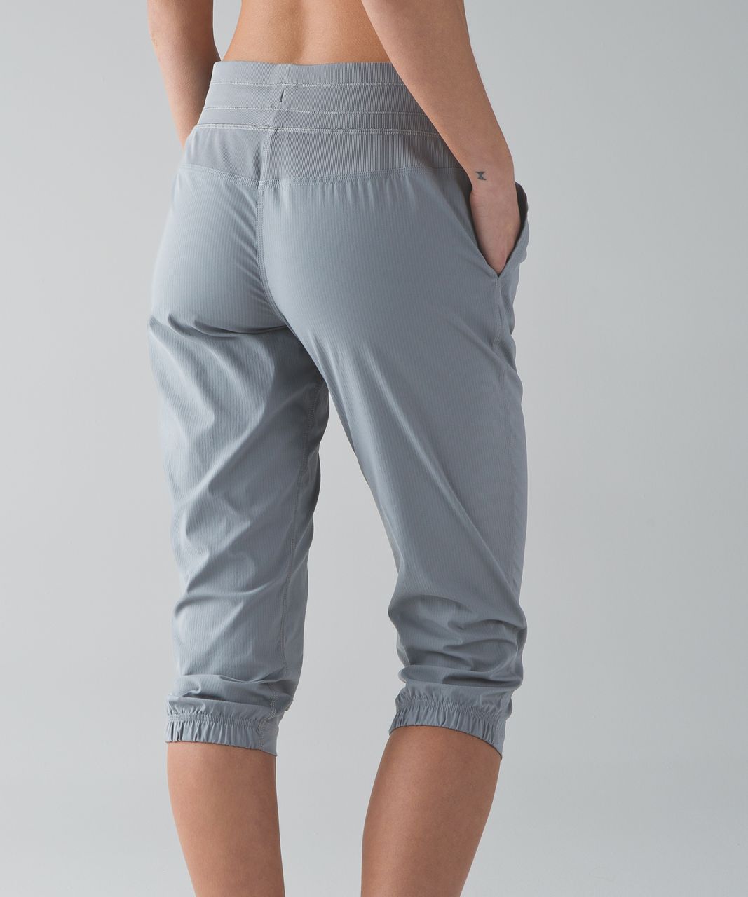 lululemon grey dance studio pants unlined - size 2 – good market thrift  store