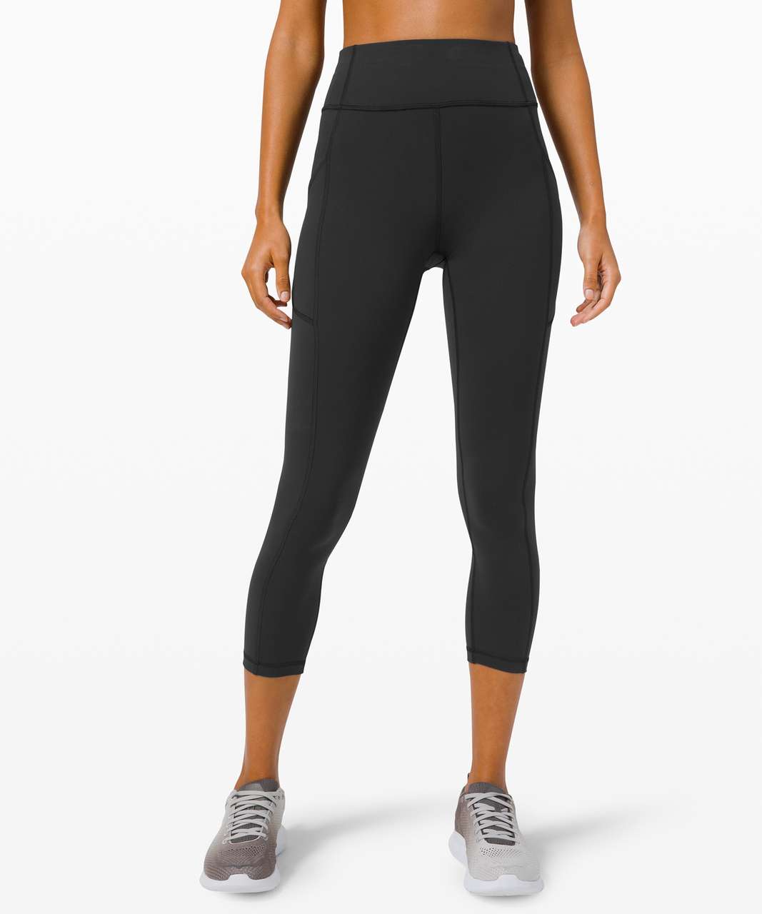 LULULEMON Invigorate High-Rise Crop 23, Black, 6 : : Fashion