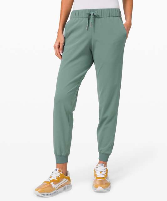 Lululemon On The Fly Jogger - Black - lulu fanatics