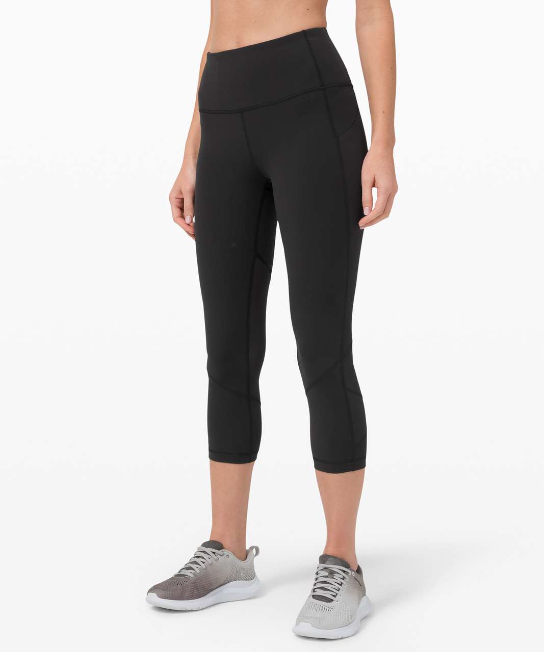 lululemon pace rival crop leggings 22” heathered black/black. they are  basically grey LOL in perfect condition w/ pockets on both sides &…