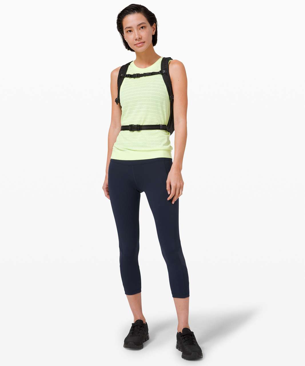 Lululemon Women's Pace Rival Mid Rise Crop 22