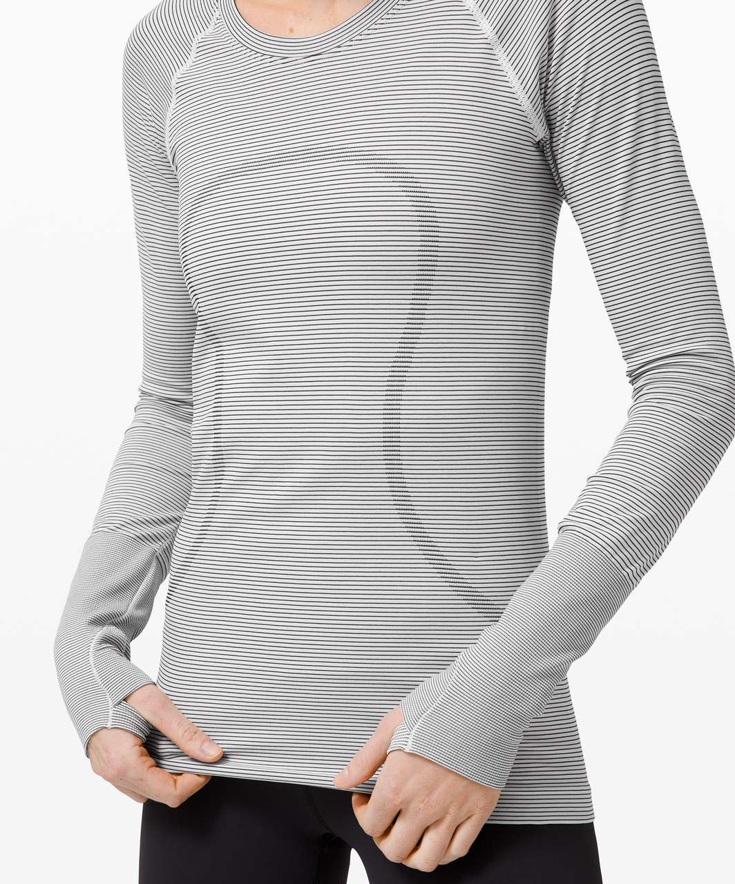 NEW LULULEMON Swiftly Tech Long Sleeve Crew ORIGINAL 1.0 Black White Size 4  NWOT