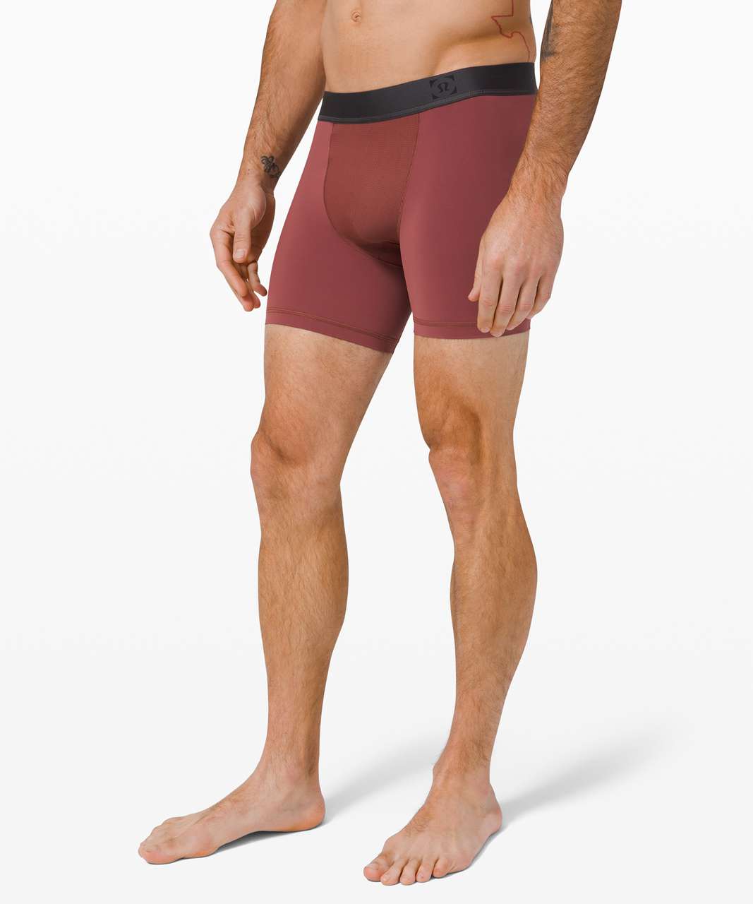 https://storage.googleapis.com/lulu-fanatics/product/53897/1280/lululemon-license-to-train-boxer-7-smoky-red-034646-305856.jpg