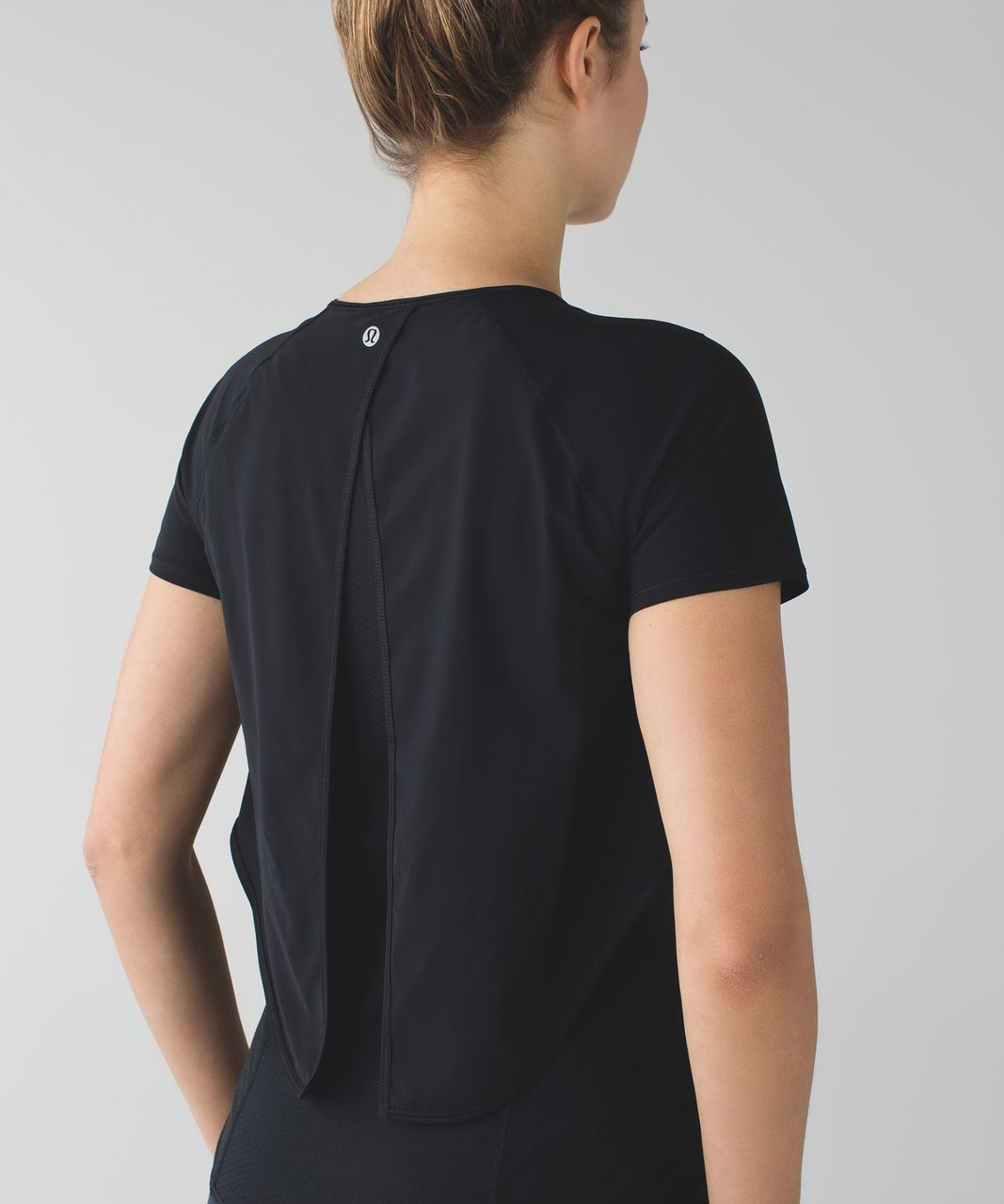 Lululemon Cover Me Tee - Black