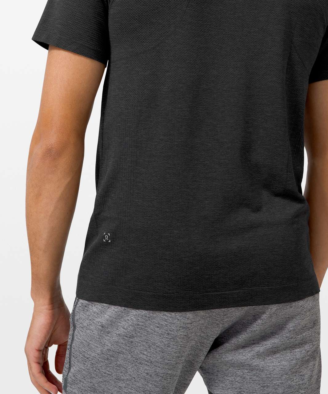 Lululemon Metal Vent Tech Short Sleeve Henley 2.0 - Deep Coal / Black (First Release)