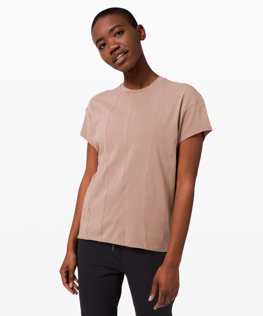 LA Tight-to-Body Keyhole Tee