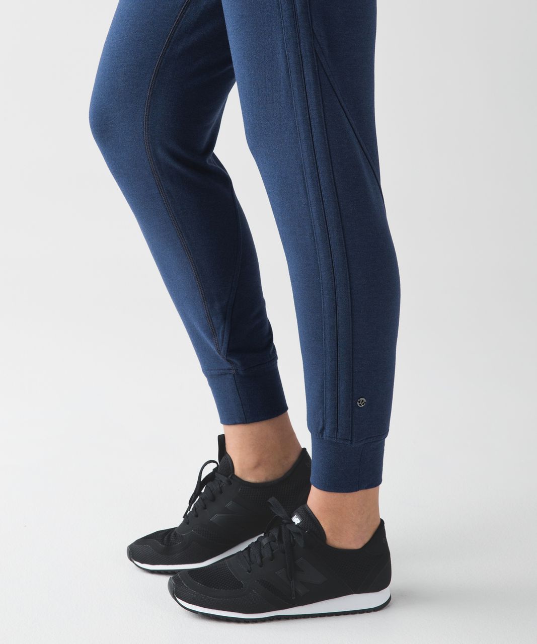 Lululemon Take Ten 7/8 Pant - Heathered Mod Naval Blue