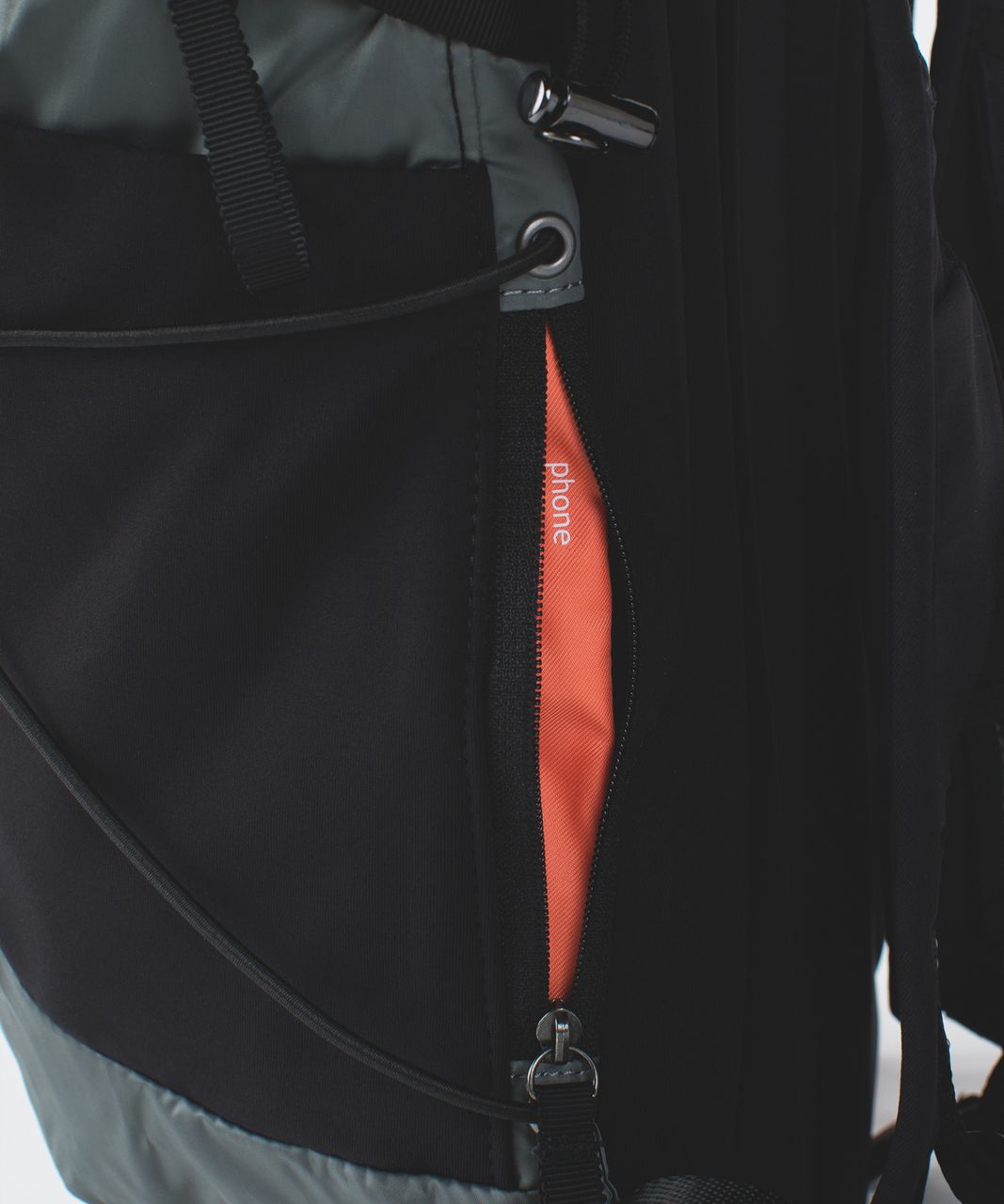 Lululemon Run All Day Backpack - Slate / Black