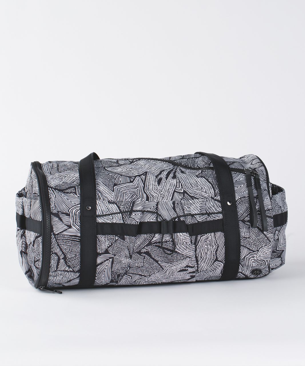 Lululemon Run Ways Duffel - Dottie Tribe White Black