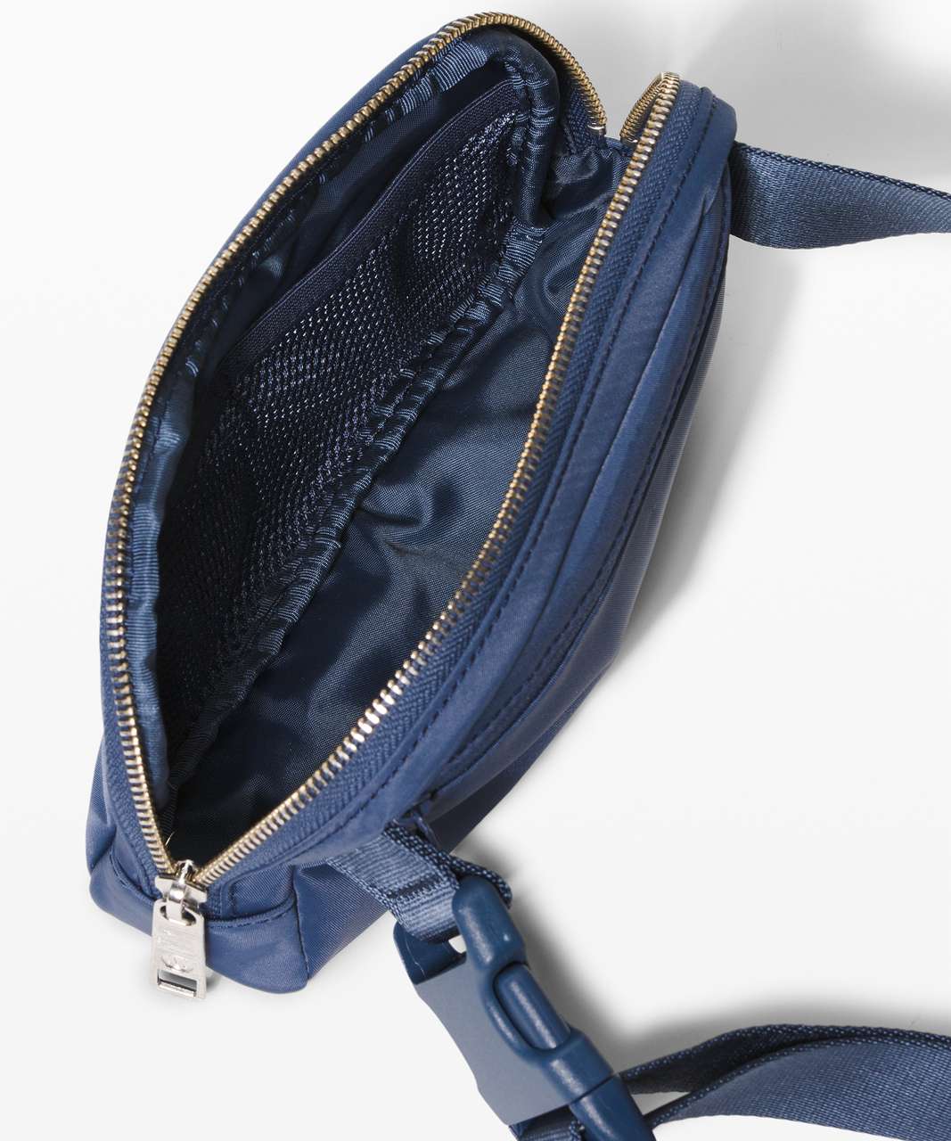 Lululemon Everywhere Belt Bag *1L - Ink Blue