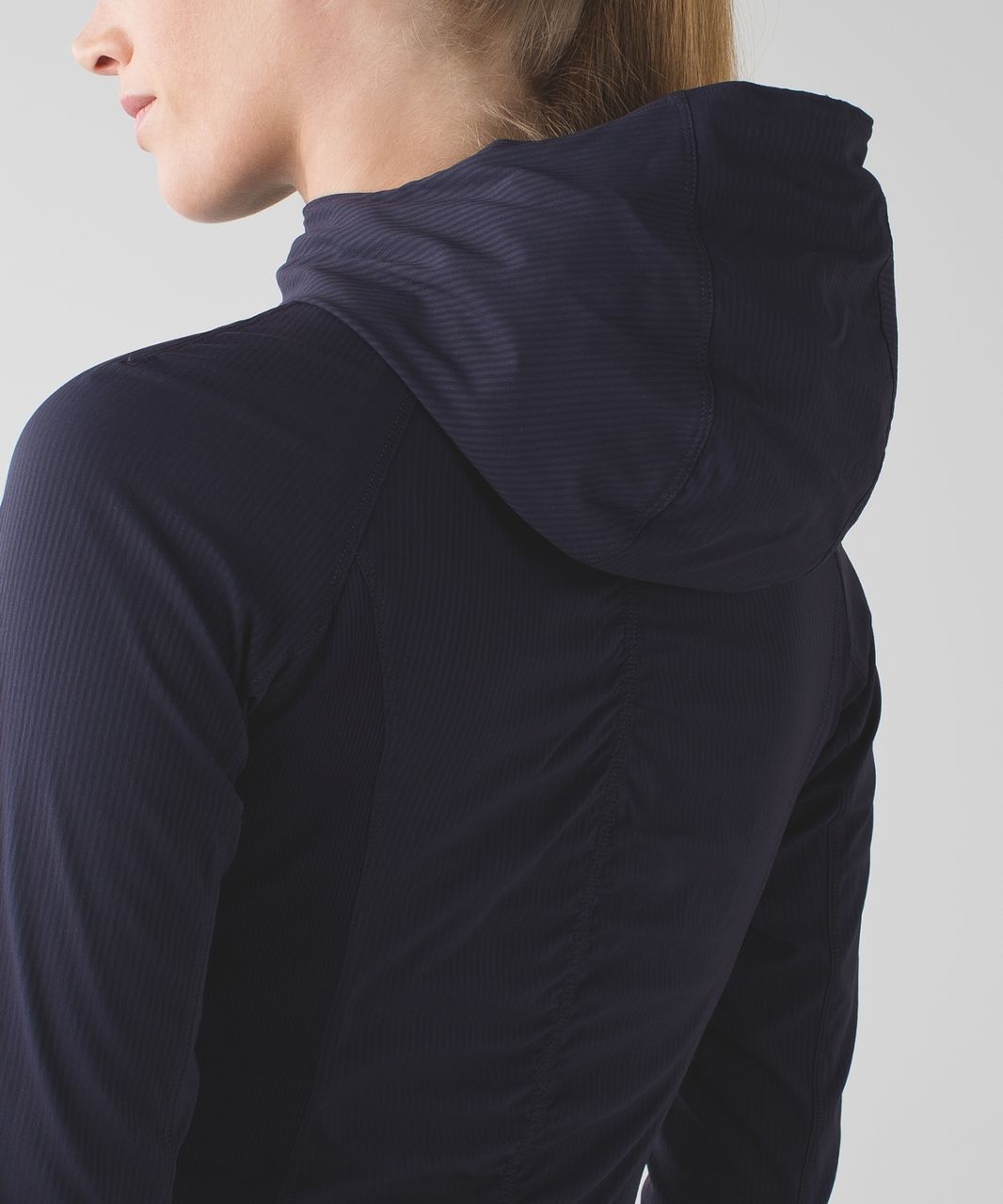 Lululemon In Flux Jacket - Black Grape