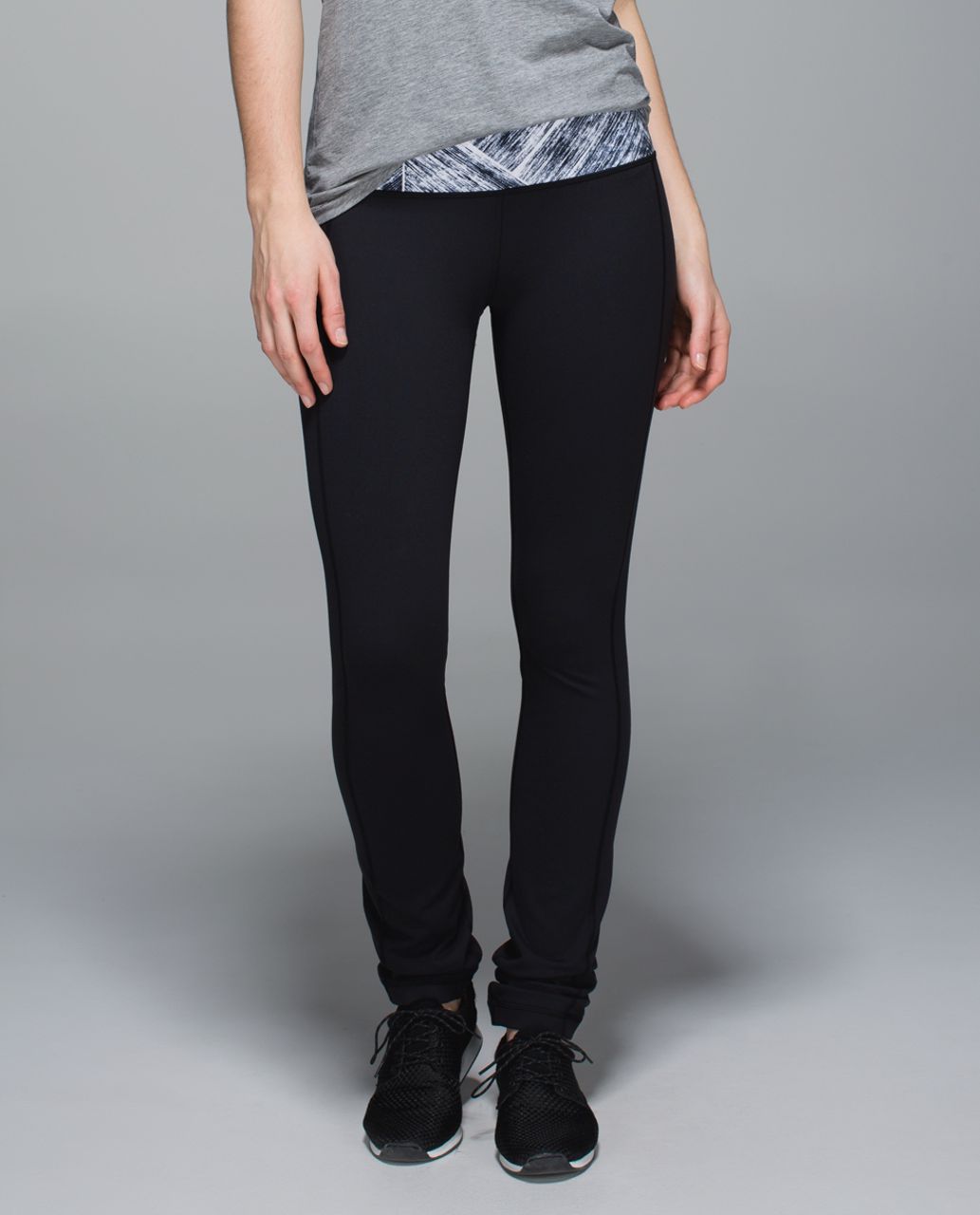 Lululemon Skinny Groove Pant II (Roll Down) - Black / Heat Wave White Black