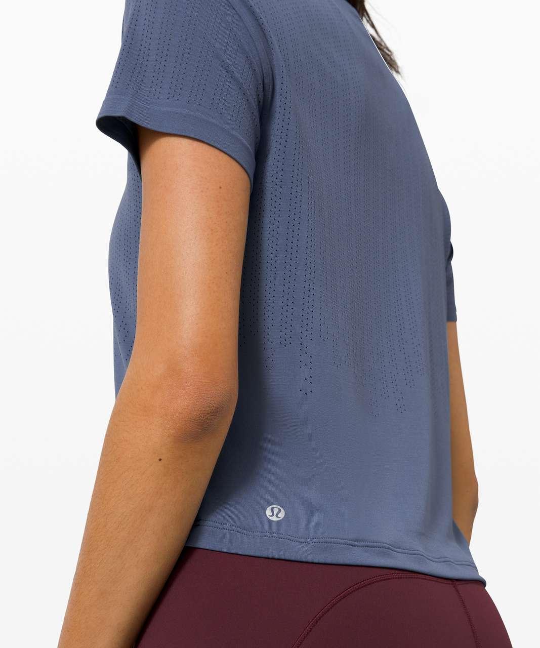 Lululemon Train to Be Short Sleeve - Ink Blue / Ink Blue