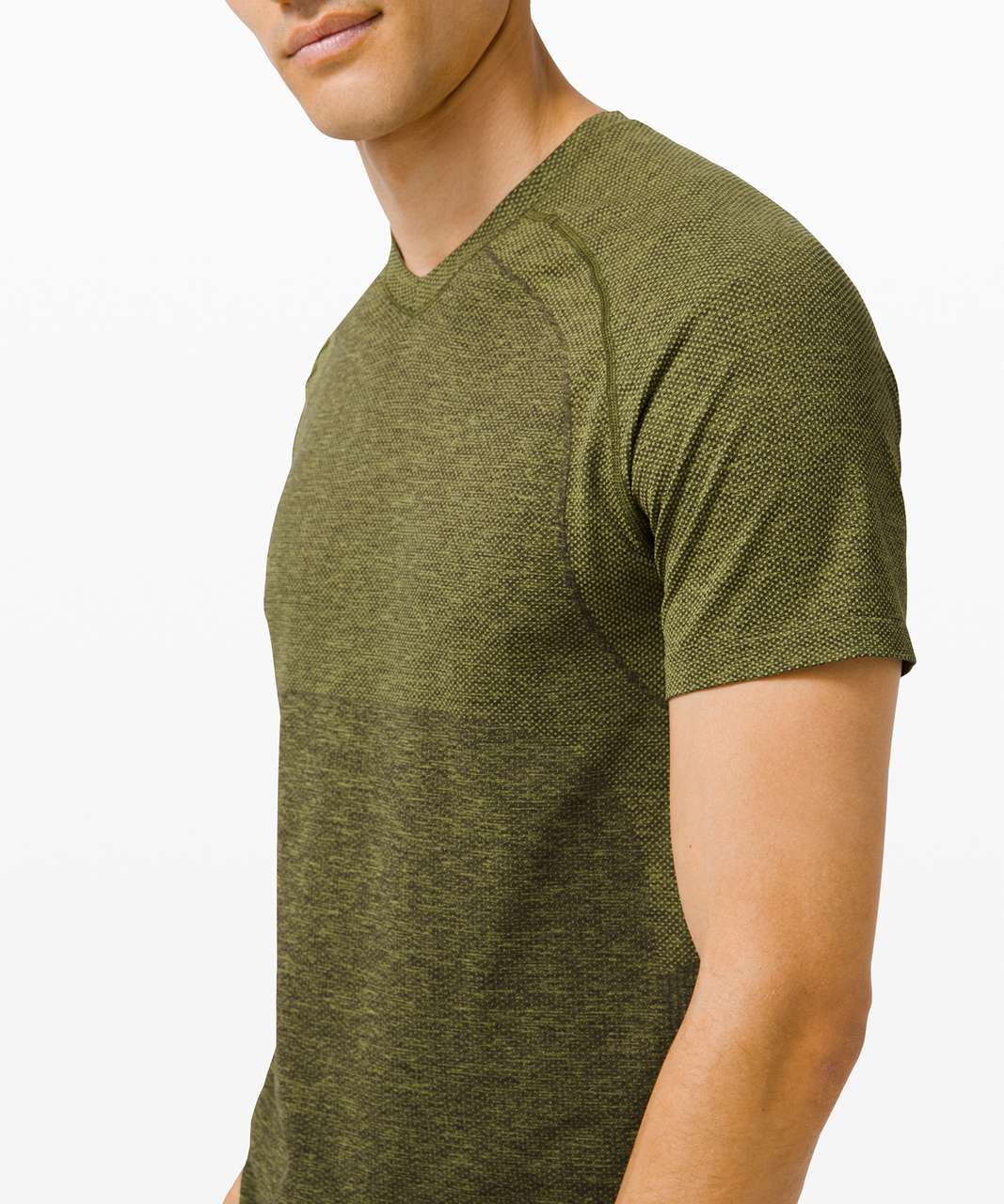 Lululemon Metal Vent Tech Short Sleeve 2.0 – The Shop at Equinox