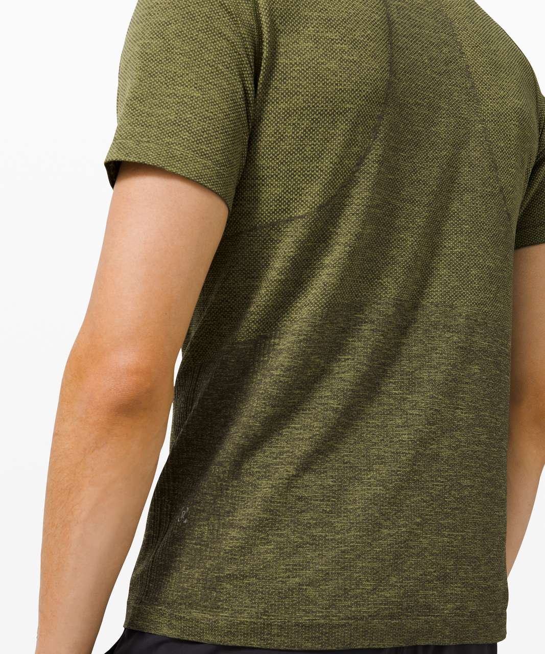 Lululemon Metal Vent Tech Short Sleeve 2.0 – The Shop at Equinox