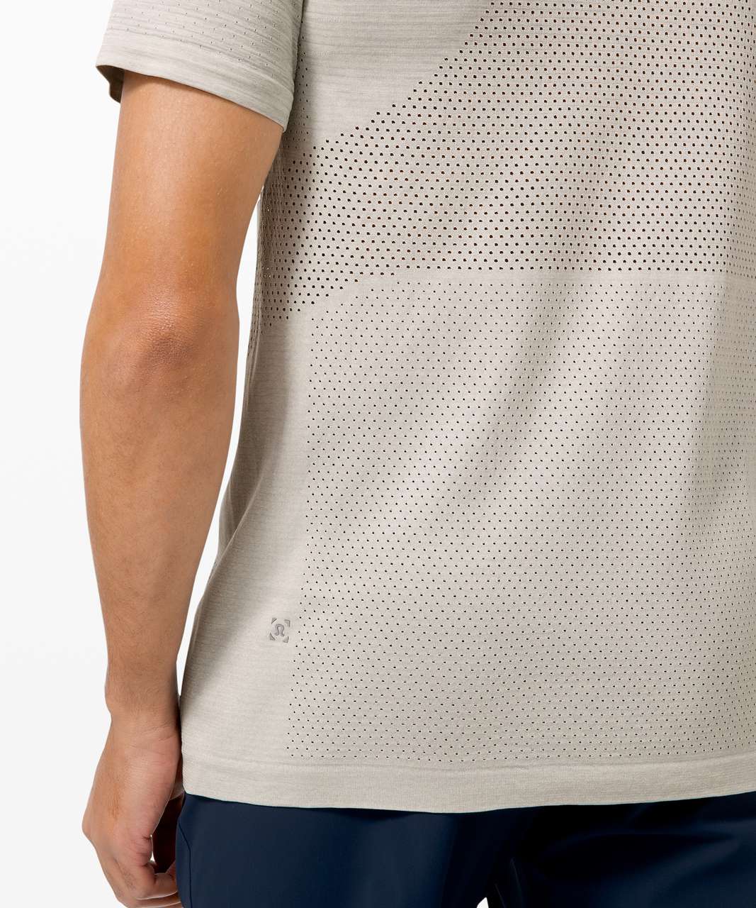 Lululemon Metal Vent Breathe Short Sleeve - Silver Drop / Light Ivory