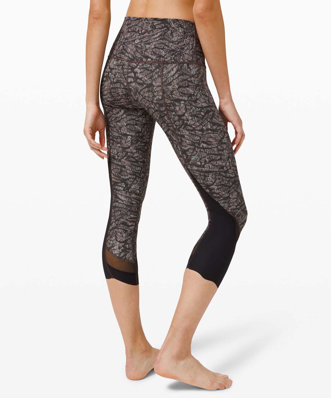 Lululemon Wunder Under Crop High-Rise *Roll Down Scallop Full-On Luxtreme 23" - Origami Lace Multi / Black