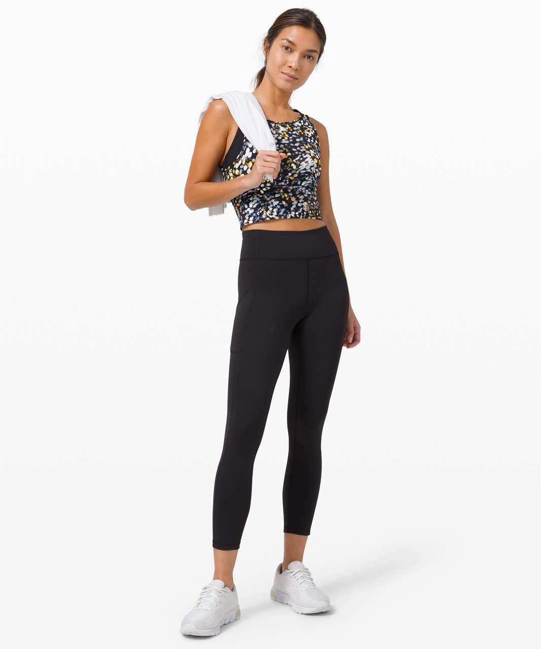 Ootd! Power pivot tank in black size 6. Align leggings cross waist