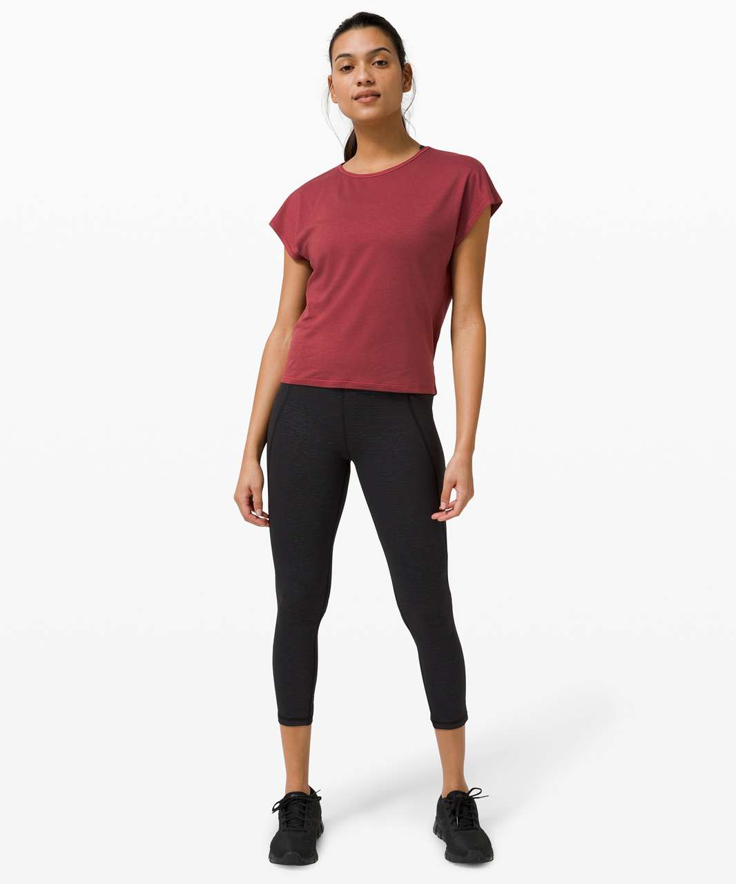 Lululemon Hit the Floor Short Sleeve - Chianti