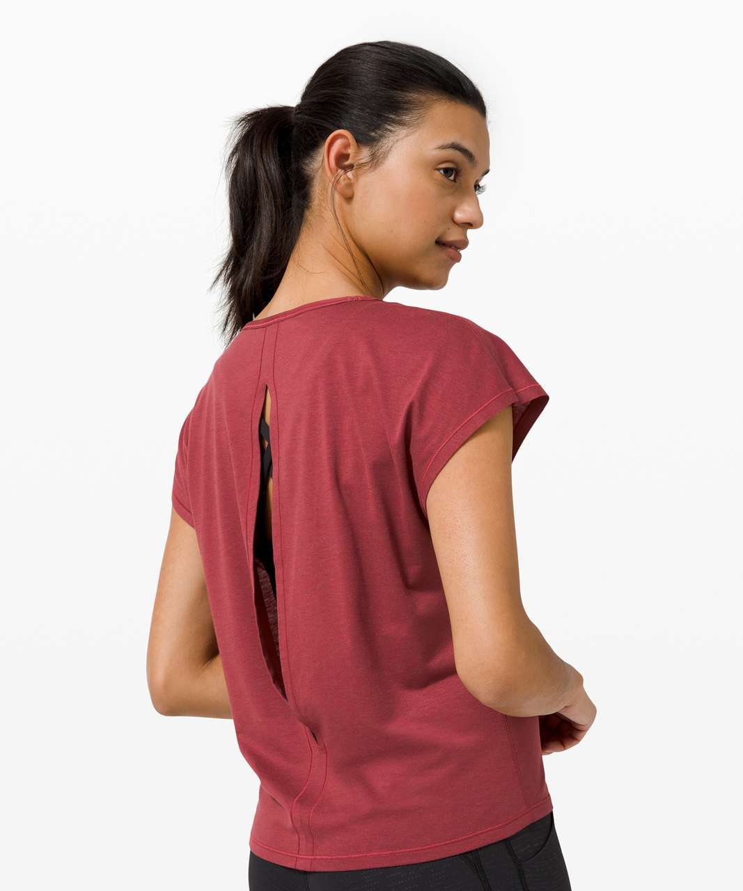 Lululemon Hit the Floor Short Sleeve - Chianti