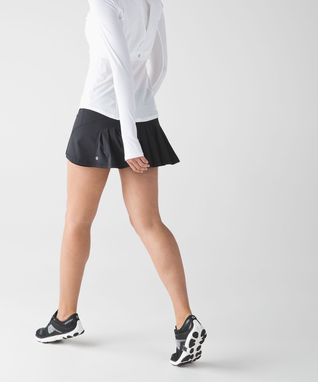 lululemon circuit breaker skirt