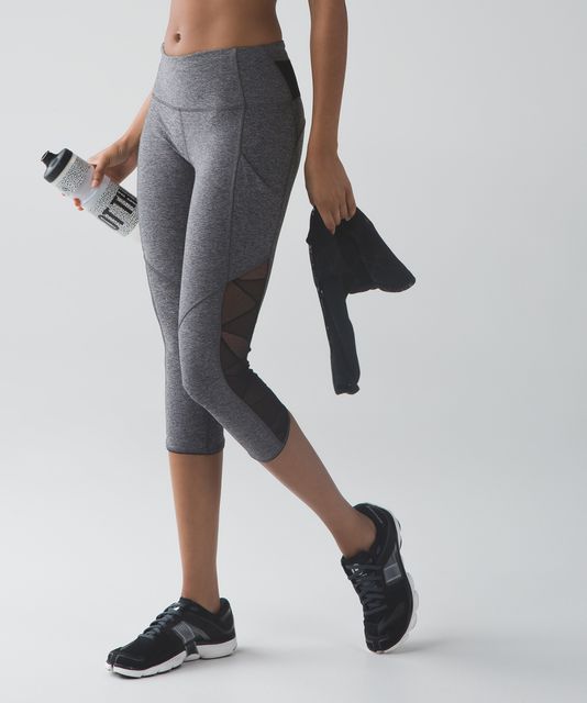 Lululemon Goal Crusher Crop - Black - lulu fanatics