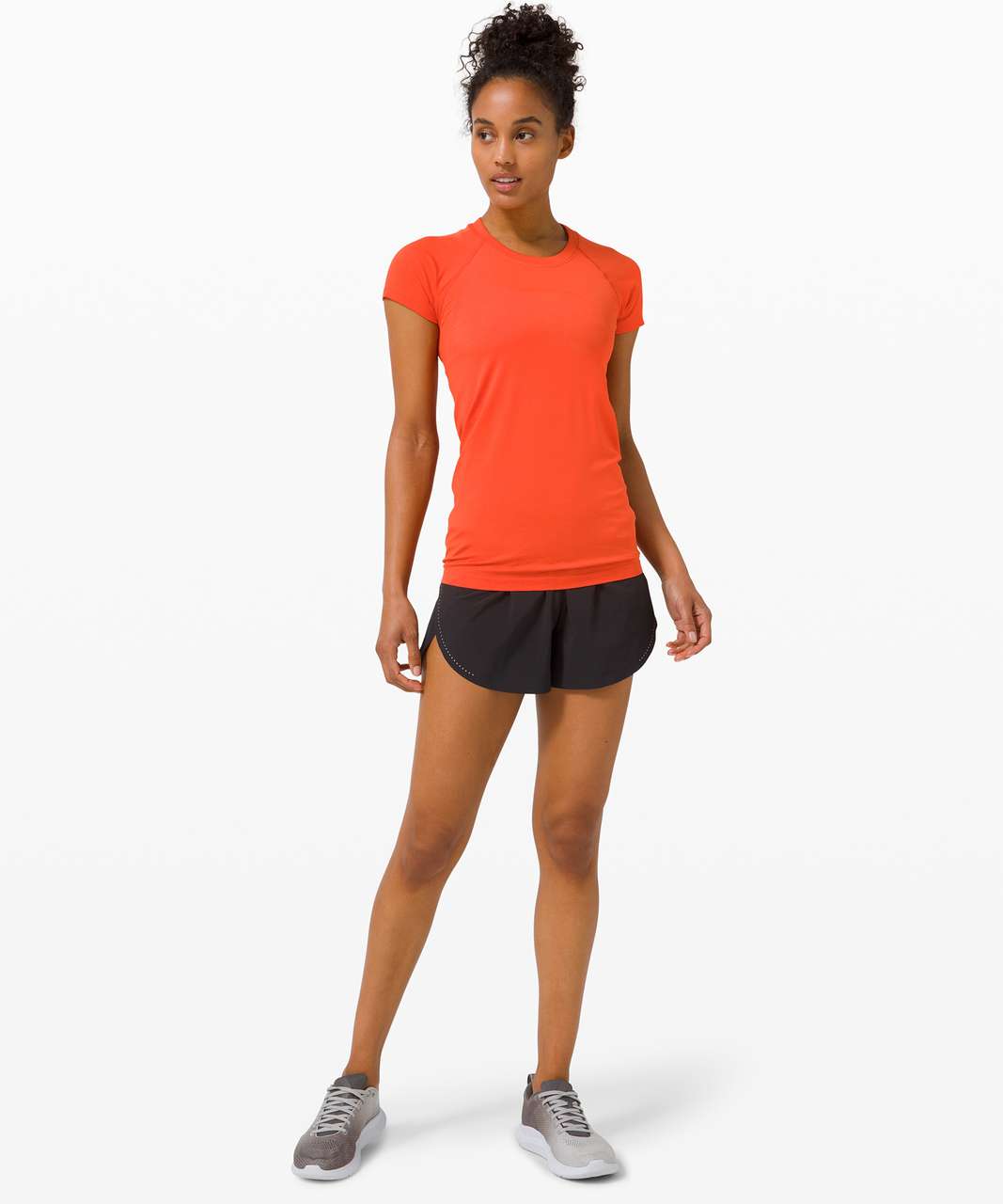 Lululemon Swiftly Tech Short Sleeve 2.0 - Brick / Brick