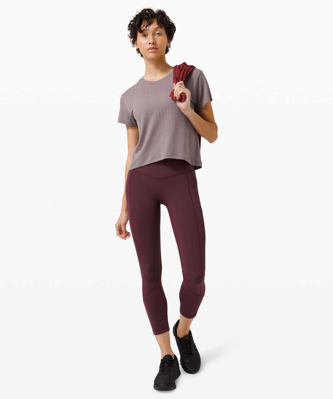 All The Right Places is right!! These are insanely comfy and flattering.  Plus, pockets!! ATRP crop 23 (8) in either dark adobe or cassis, I can't  tell 🧐 : r/lululemon