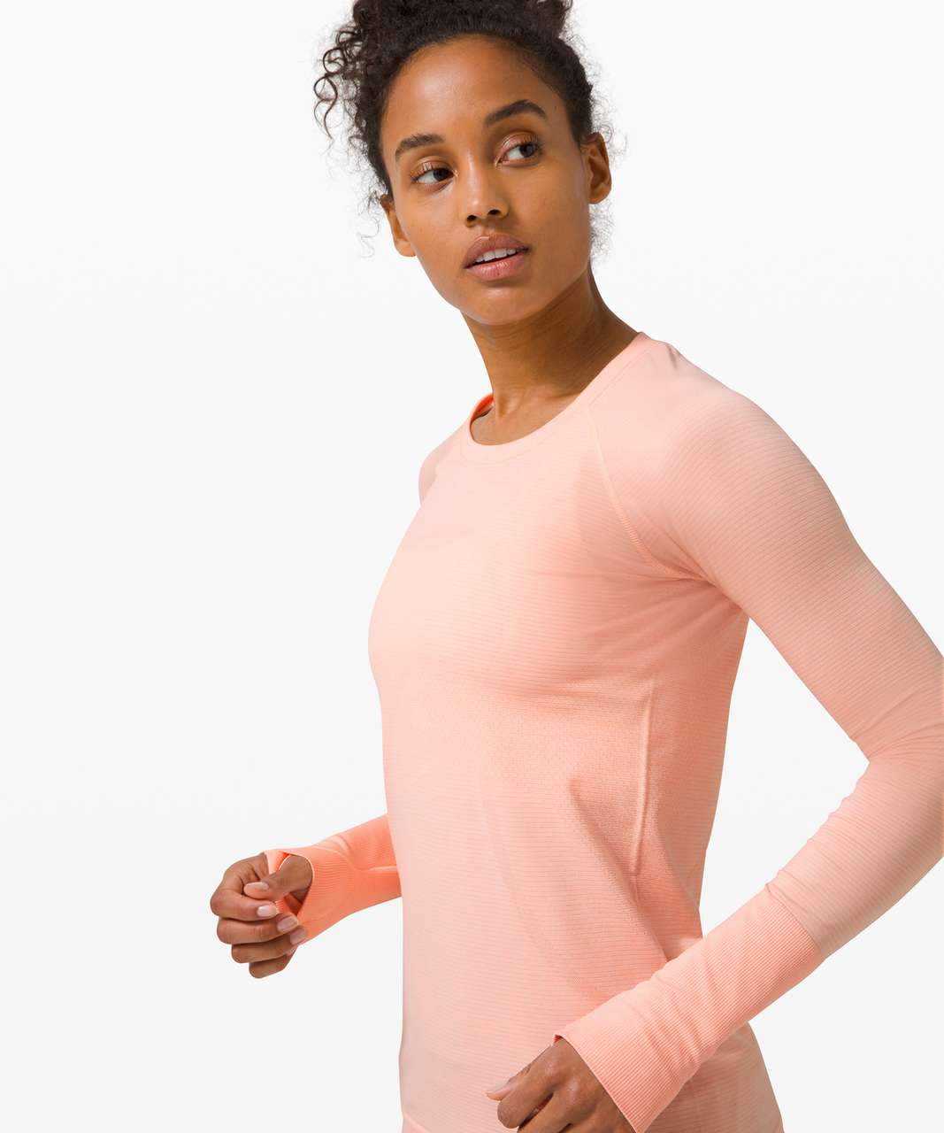 Lululemon Swiftly Tech Long Sleeve 2.0 - Ballet Slipper / White