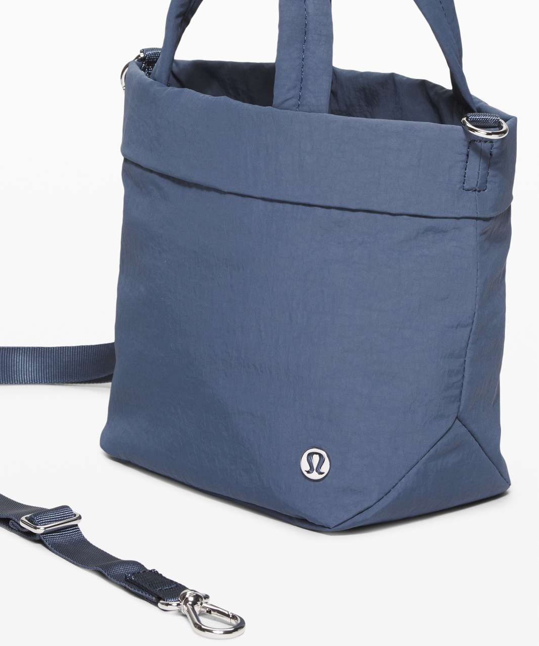 Lululemon On My Level Bag *Micro - Ink Blue