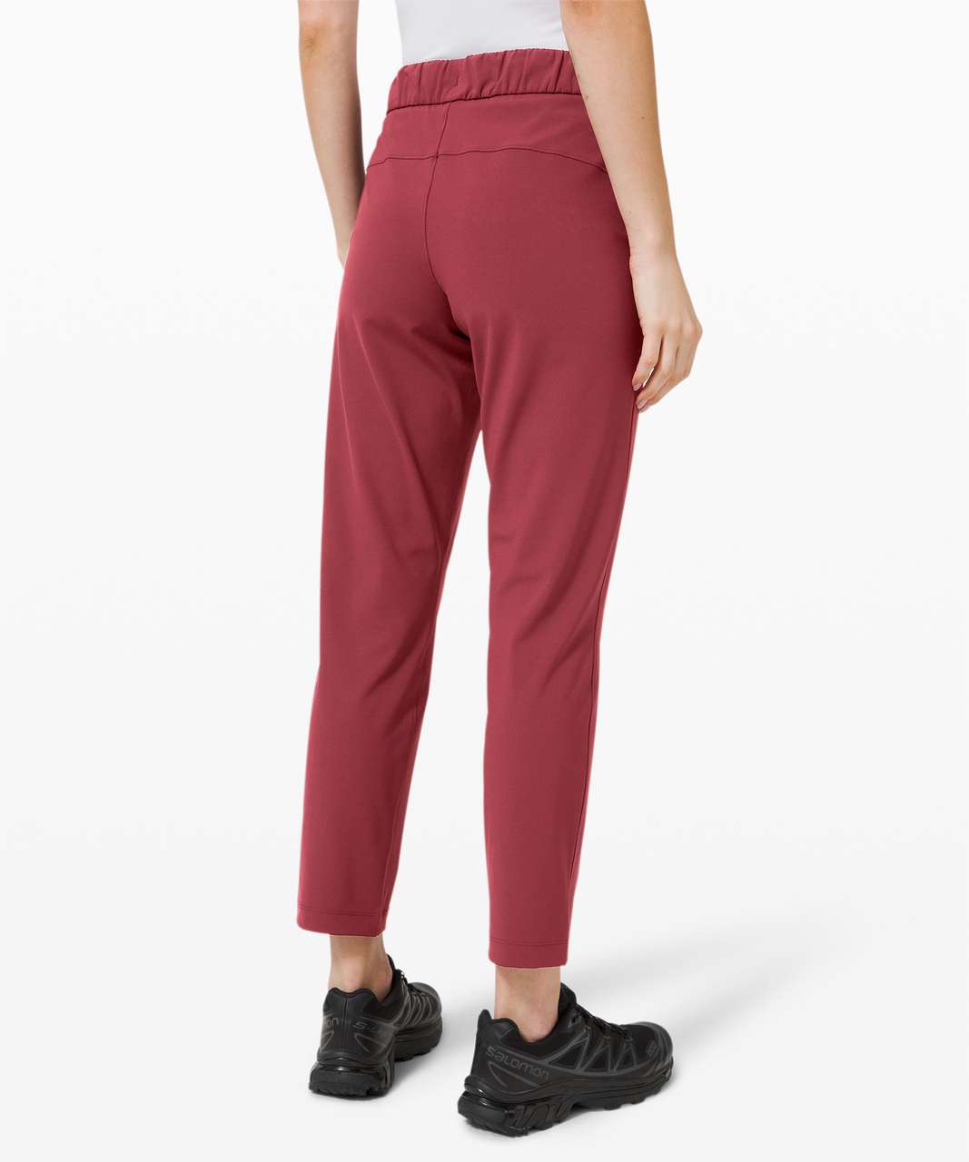 Lululemon On The Fly Pant (28) - Black Cherry - lulu fanatics