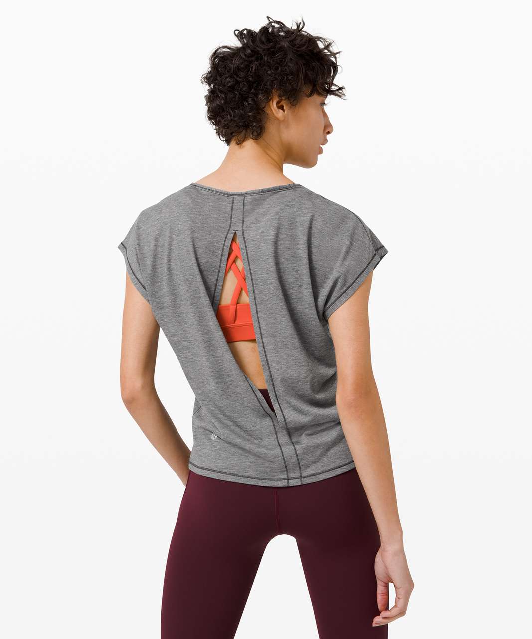 Lululemon Hit the Floor Short Sleeve - Heathered Graphite Grey