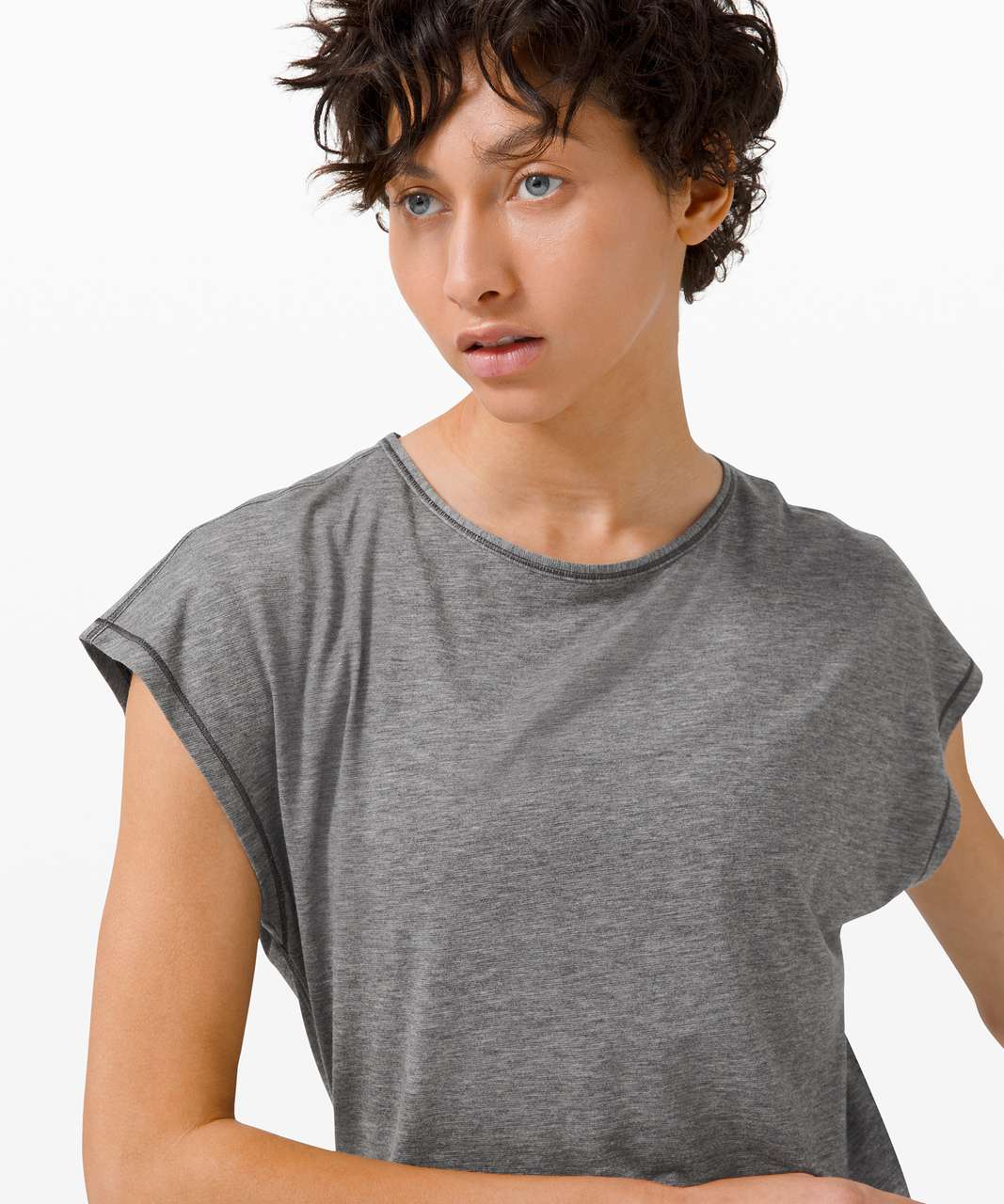 Lululemon Hit the Floor Short Sleeve - Heathered Graphite Grey