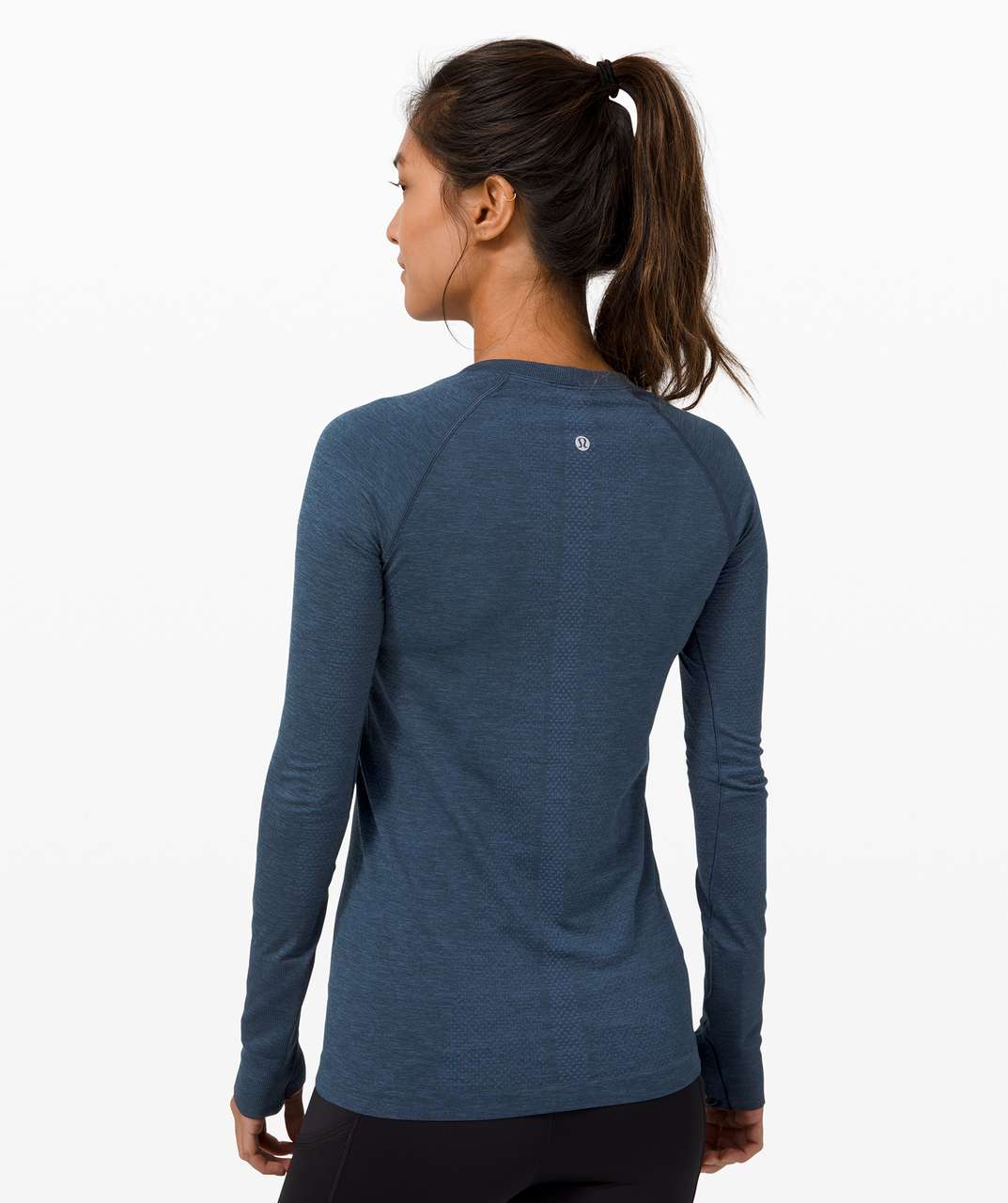 NEW Women Lululemon Swiftly Tech Short Sleeve 2.0 True Navy/Iron Blue 4