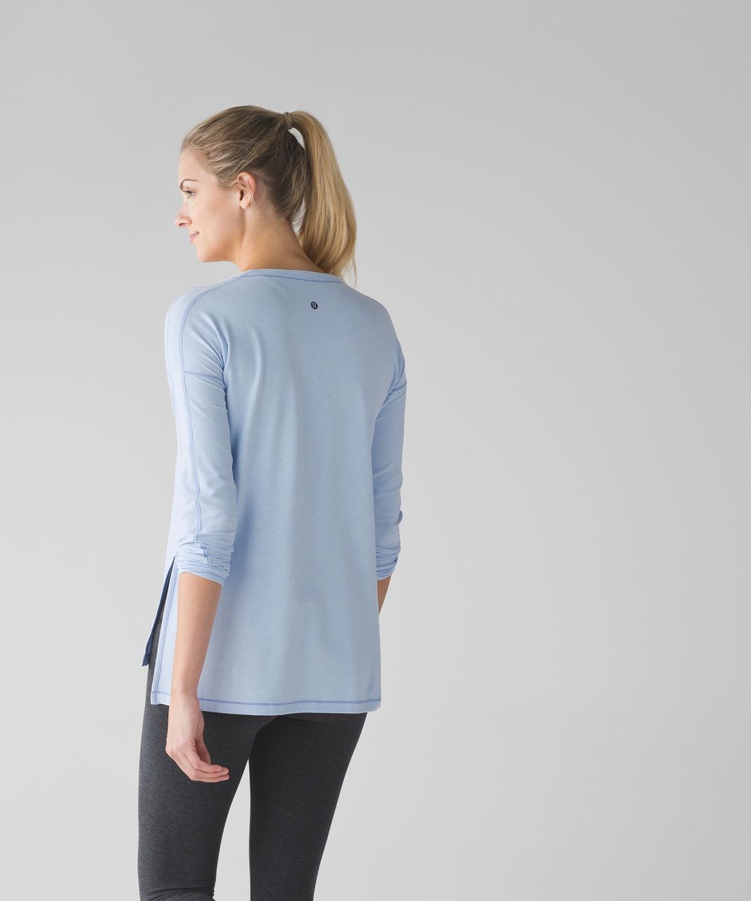 Lululemon Dash To Class Long Sleeve - Heathered Chalk