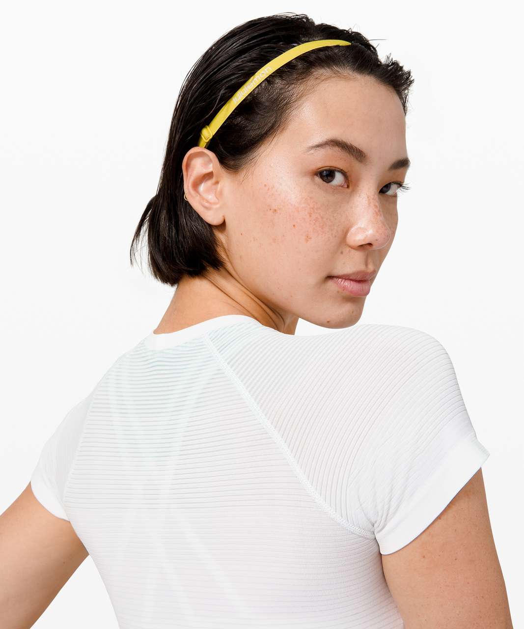 Lululemon Swiftly Tech Short Sleeve 2.0 *Sun - Colour Shift White / Blue